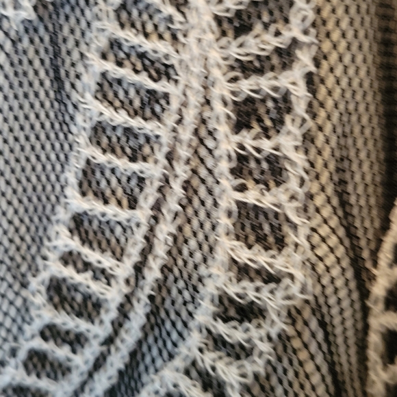 Mystree Lace Black & Cream Mini Skirt Size Small - Picture 6 of 6